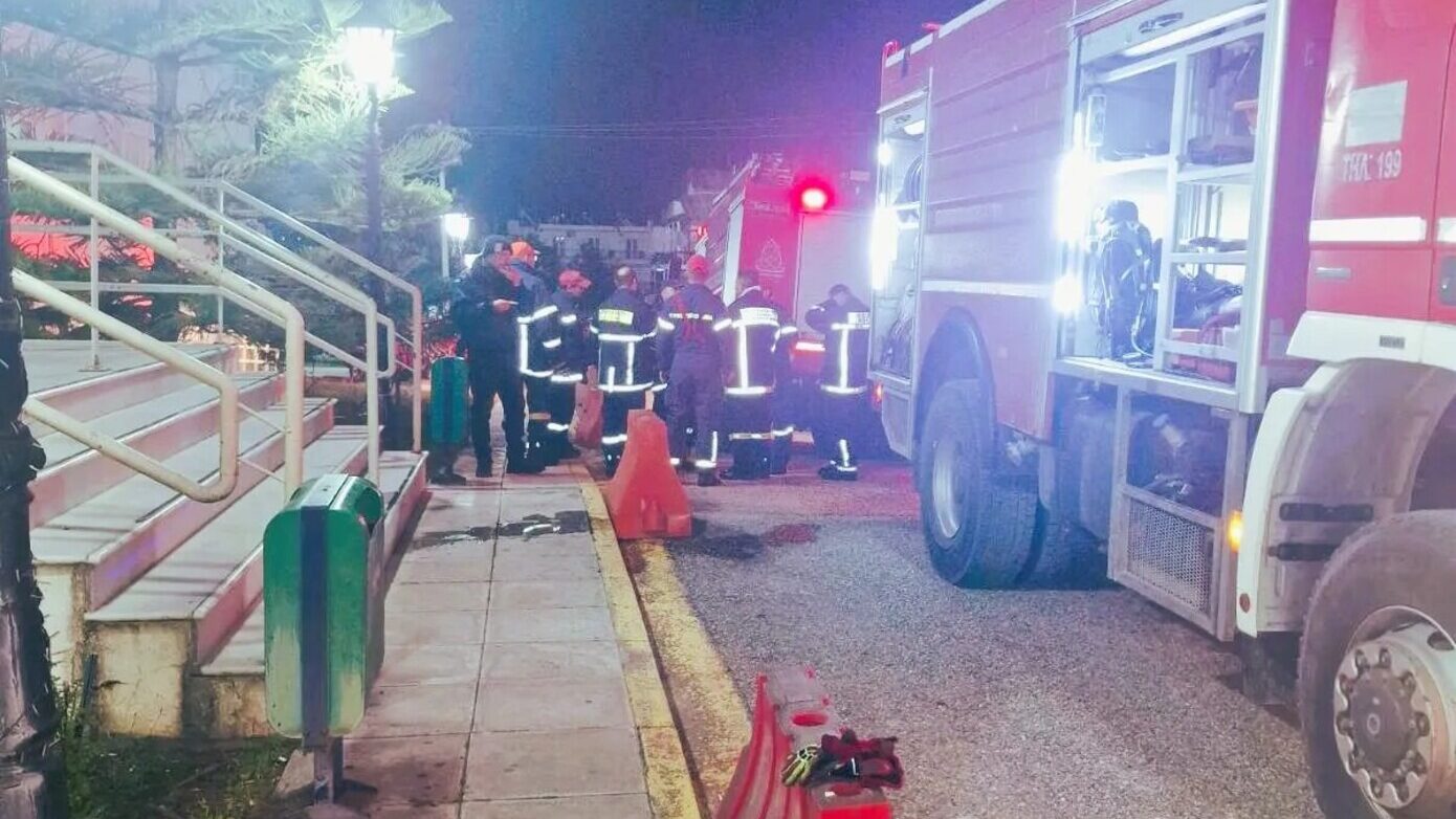 Συναγερμός στο νοσοκομείο Μεσολογγίου λόγω φωτιάς – Μεταφέρθηκαν 30 ασθενείς
