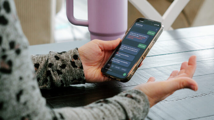 Προσοχή στα SMS για τροχαίες κλήσεις – Πώς σας εξαπατούν και σας κλέβουν