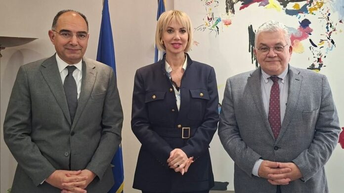 Διαδοχικές επαφές του Δημάρχου Πάρου στην πρωτεύουσα