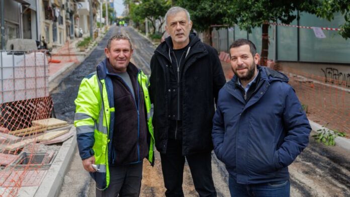Φρέσκες ασφαλτοστρώσεις στην Α’ Δημοτική Κοινότητα από τον Δήμο Πειραιά