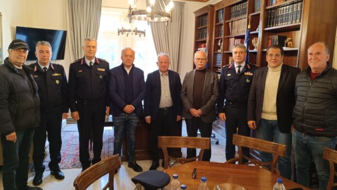 Υψηλόβαθμο κλιμάκιο της ΕΛ.ΑΣ. στο Δημαρχείο Πύργου
