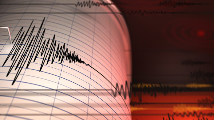 Δυνατός σεισμός 5,4 Ρίχτερ τα ξημερώματα στην Ήπειρο – Σεισμική δόνηση στα Ιωάννινα, στους δρόμους οι κάτοικοι