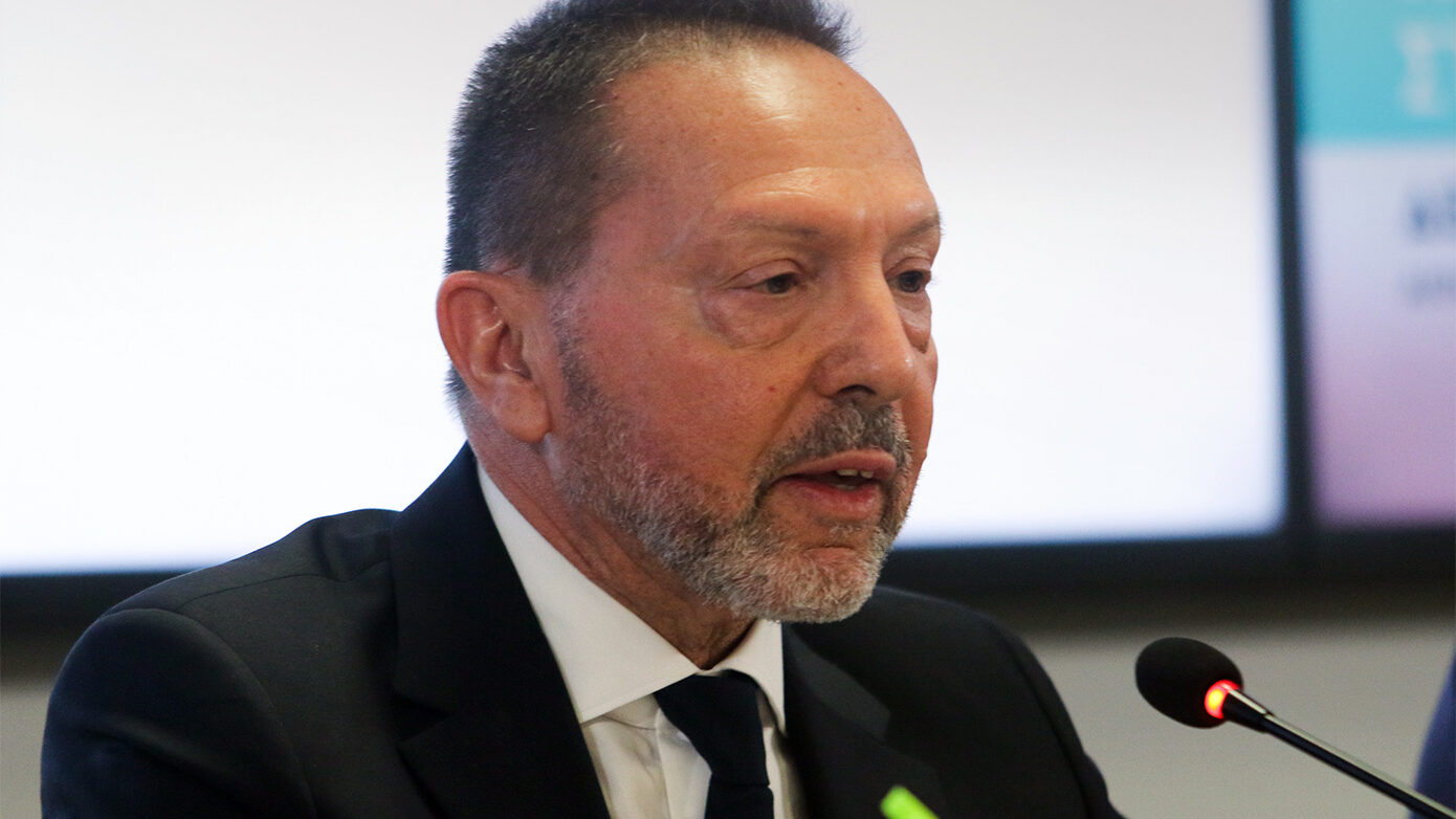 Στουρνάρας στο Reuters: «Εάν η σύγκρουση παραταθεί, ο πληθωρισμός θα αυξηθεί» – «Ας μην βιαστούμε»
