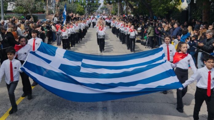 Με λαμπρότητα ο εορτασμός της 25ης Μαρτίου στα Βριλήσσια