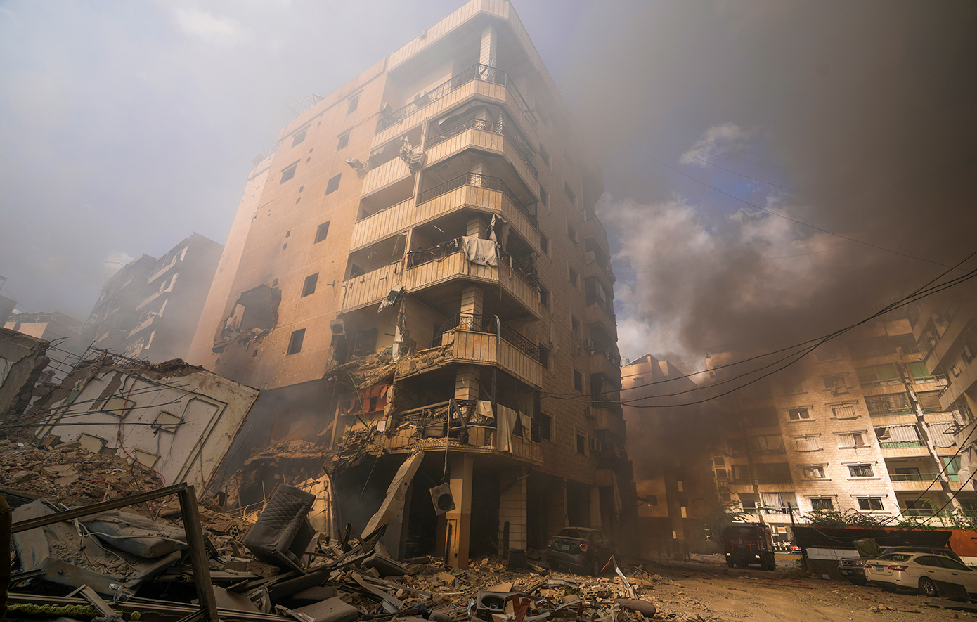 Πάνω από 10 νεκροί από ισραηλινούς βομβαρδισμούς στη Βηρυτό