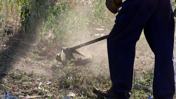 Λήγει η προθεσμία για τα ακαθάριστα οικόπεδα: Ξεκινούν οι επιθεωρήσεις και τα βαριά πρόστιμα