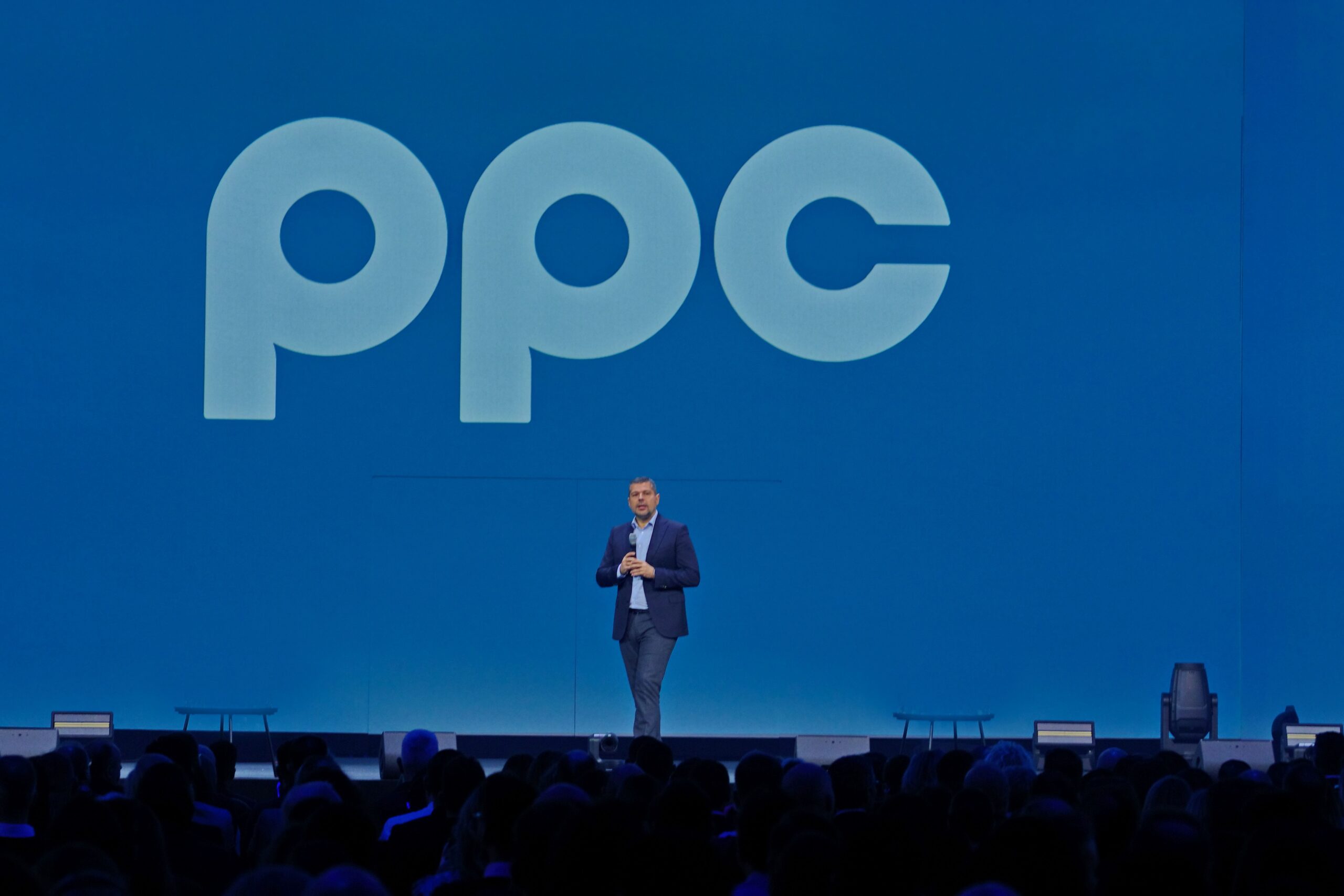 ΔΕΗ: Επιτυχία στόχων για το 2025 με προσαρμοσμένο EBITDA στα 2 δισ. και καθαρά κέρδη 0,45 δισ. ευρώ