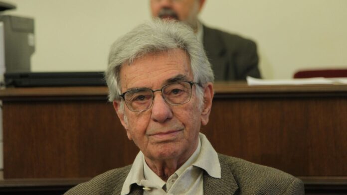 Απεβίωσε ο ηθοποιός και δημιουργός, Στέφανος Ληναίος