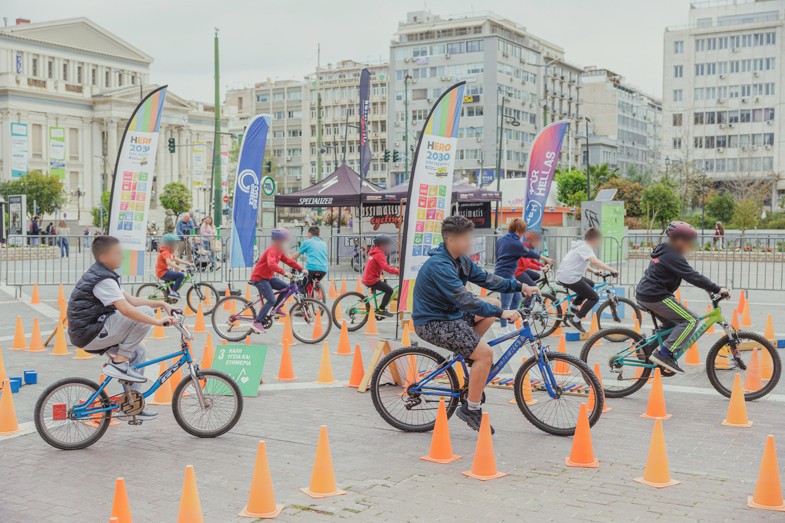 Δ. Πειραιά: Μεγάλη επιτυχία σημείωσε η παιδική ποδηλατική εκδήλωση