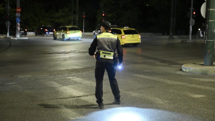 Συνελήφθη 46χρονος οδηγός ΙΧ που έτρεχε στη λεωφόρο Κηφισού με πάνω από 200 χλμ/ώρα υπό την επήρεια αλκοόλ