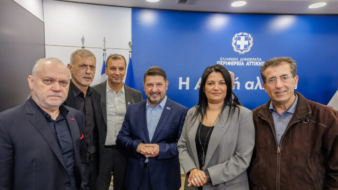 Ο Δήμαρχος Πειραιά στη συμφωνία για το Κέντρο Ναυταθλητισμού και Πολιτισμού στο Σ.Ε.Φ.