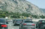 Σε πλήρη εξέλιξη η επιστροφή των εκδρομέων: Πάνω από 660.000 ΙΧ κατευθύνονται στην Αττική – «Στο κόκκινο» η Αθηνών-Κορίνθου