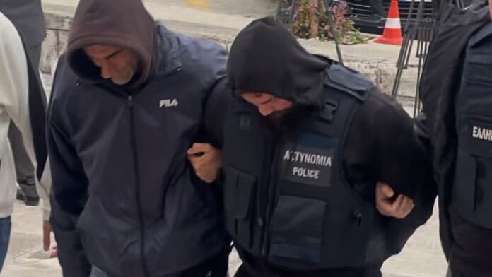 Αποκαλυπτικά δεδομένα για τον θάνατο της 19χρονης Μυρτώς: Στο επίκεντρο ο 66χρονος από την Πρέβεζα, καθ’ οδόν για τον Κορυδαλλό οι τρεις κατηγορούμενοι