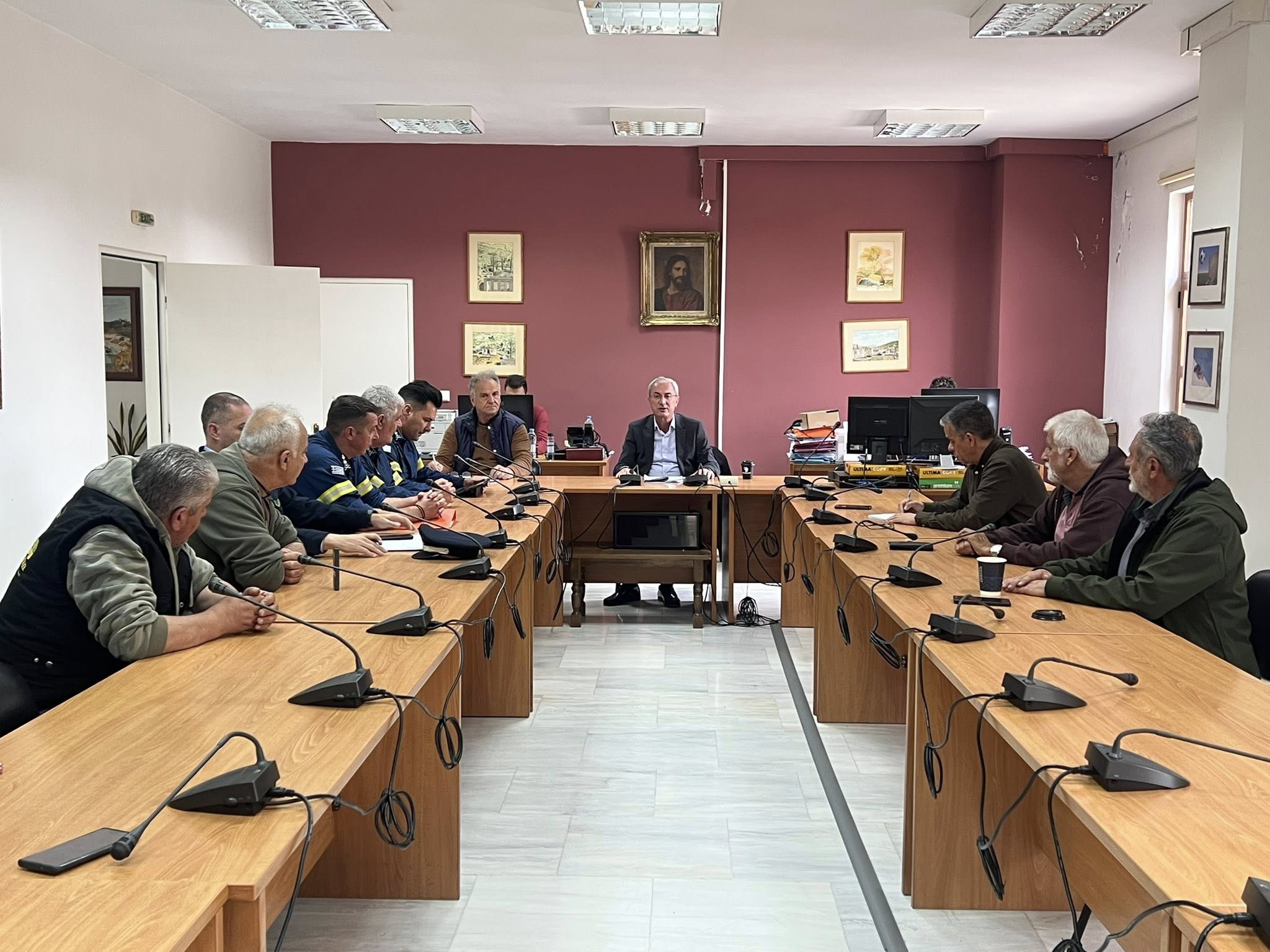 Δ. Θέρμου: Συνεδρίαση του Συντονιστικού Πολιτικής Προστασίας πριν την αντιπυρική περίοδο