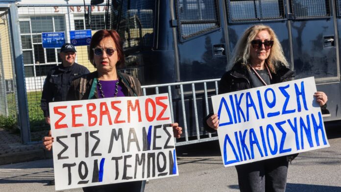 Δίκη για τα Τέμπη: Ομαλά προχωρά η διαδικασία των νομιμοποιήσεων