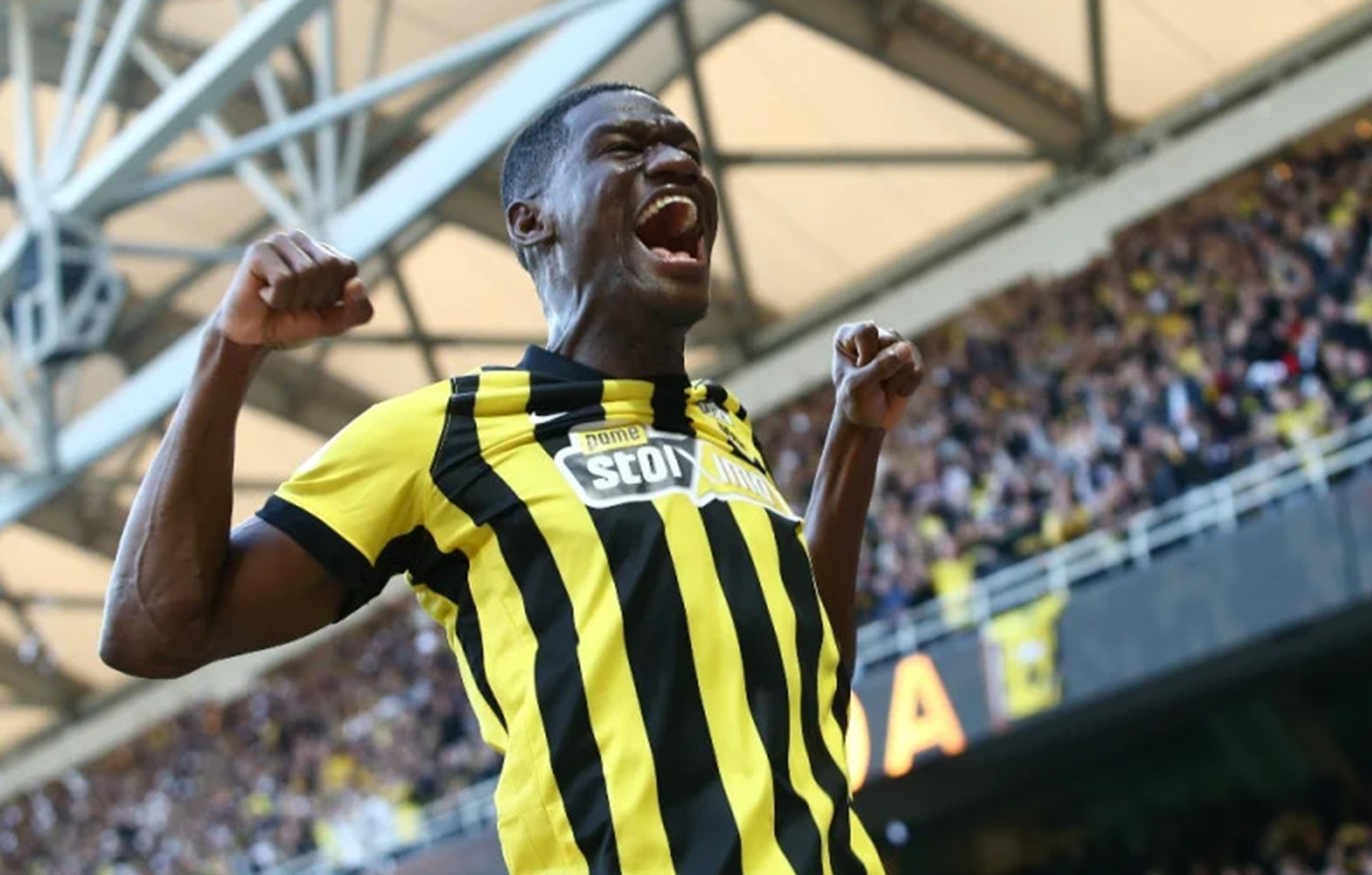 Ο μόνος στην ΑΕΚ που μπορεί να πουληθεί 25 εκατ. – Επιλέχθηκε αντί του Τεττέη