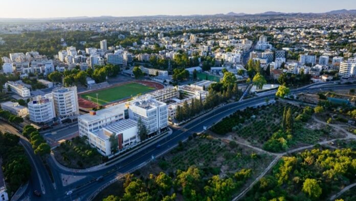 Νέοι δικηγόροι αλλάζουν το τοπίο:Πώς οι σπουδές Νομικής οδηγούν σε θεσμική συμμετοχή