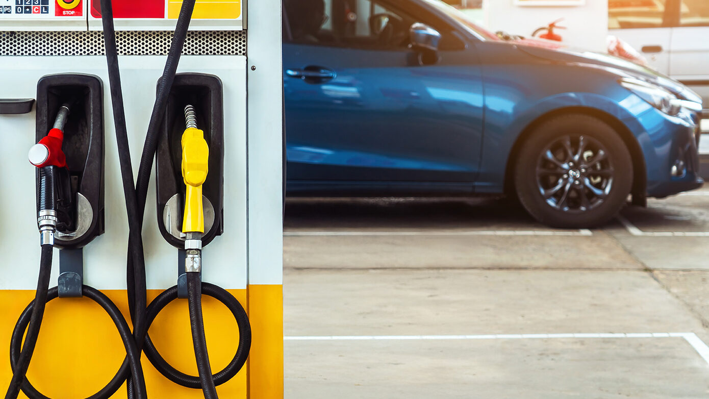 Fuel Pass: Ποια η προθεσμία αιτήσεων και μέχρι πότε ισχύει η χρήση του