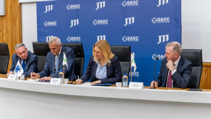 Συμφωνία συνεργασίας Δ.Α.Ο.Ε. και JTI Hellas για την αντιμετώπιση του παράνομου εμπορίου καπνού