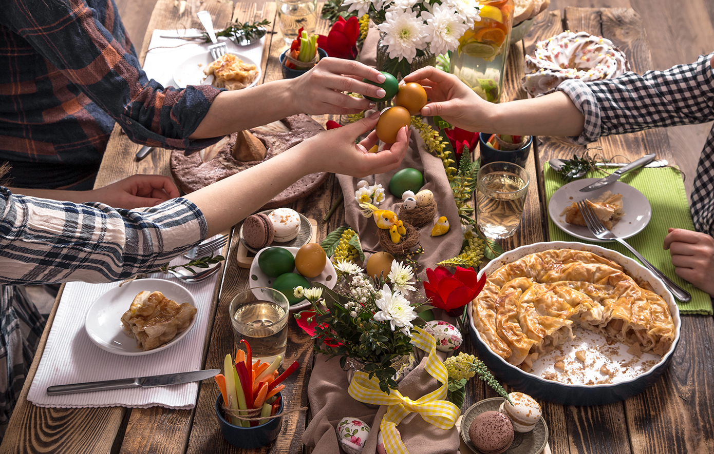 Όλα όσα οφείλετε να γνωρίζετε και να προσέξετε πριν το πασχαλινό γεύμα
