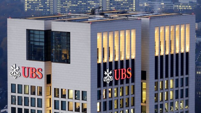 Ελβετική κυβέρνηση κατά UBS: Το «συμβιβαστικό» πλάνο που προκαλεί νέα σύγκρουση