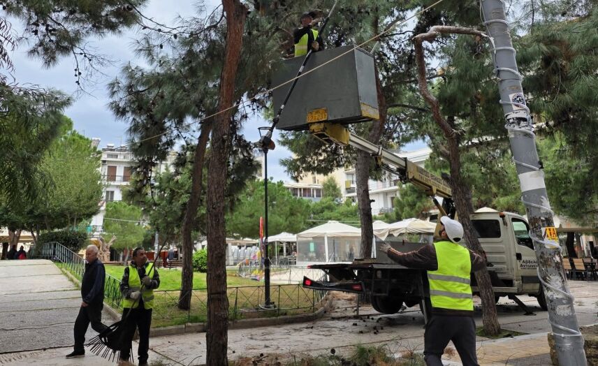 Περιφέρεια Αττικής σχέδια για την ανανέωση και βελτίωση της Κεντρικής Πλατείας Ν. Σμύρνης