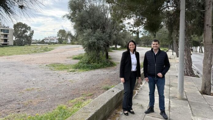 Ολοκληρώθηκε η παραχώρηση του οικοπέδου του e-ΕΦΚΑ για τη Λαϊκή Αγορά Κηφισιάς