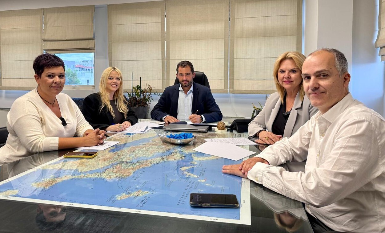 Περιφέρεια Στερεάς Ελλάδας Εργασίες ανάπλασης και επέκτασης αποχετευτικού δικτύου στην Παραλία Αυλίδας