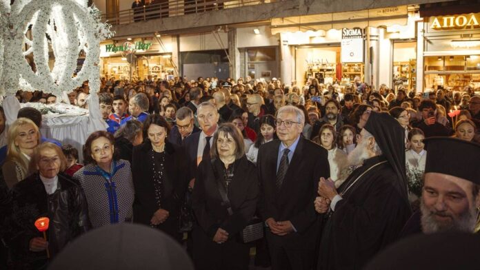 Με ευλάβεια η Τελετή της Αποκαθήλωσης και η Περιφορά του Επιταφίου στο Μαρούσι