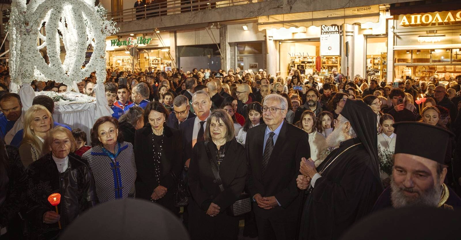 Με ευλάβεια η Τελετή της Αποκαθήλωσης και η Περιφορά του Επιταφίου στο Μαρούσι