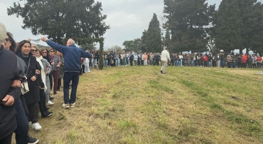 Δ.Αριστοτέλη: Αναβίωσε το έθιμο στο «Μαύρο Αλώνι» της Ιερισσού