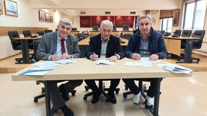 Εκπόνηση μελέτης για τη συντήρηση της γέφυρας της Λ. Δενδροποτάμου στη Δυτ.Θεσ/νίκη