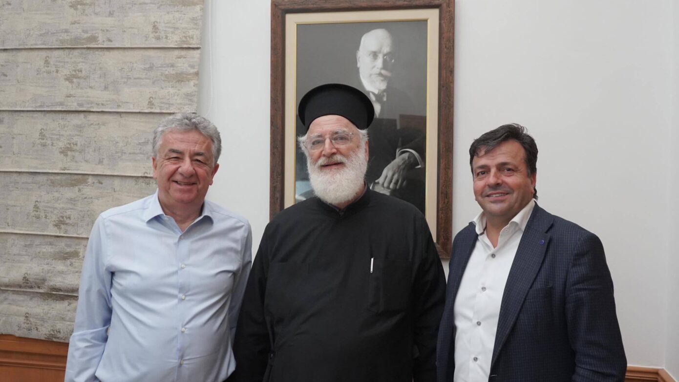 Συνάντηση του Περιφερειάρχη Κρήτης με τον Μητροπολίτη Αρκαλοχωρίου, Καστελλίου και Βιάννου