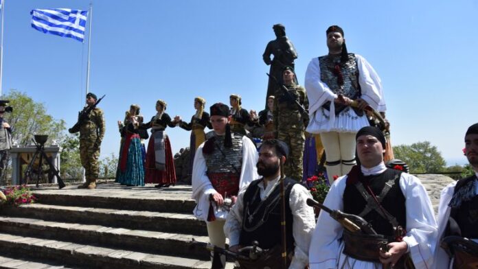 Με μεγαλοπρέπεια ολοκληρώθηκαν οι Εκδηλώσεις για την 204η Επέτειο του Ολοκαυτώματος της Νάουσας