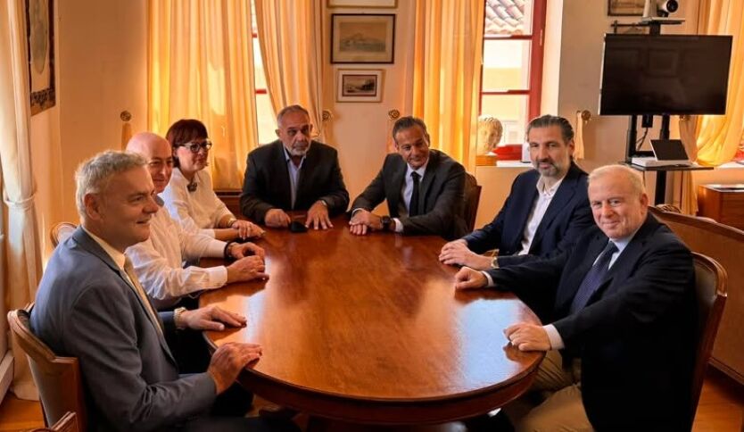 Συνάντηση Δημάρχου Ναυπλίου με τον Πρόεδρο της ΕΣΕΕ