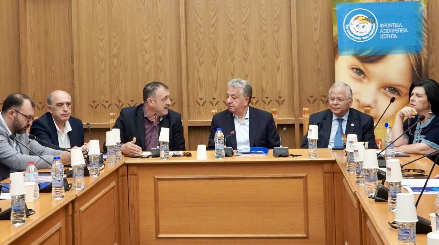 Στ. Αρναουτάκης: «Κατασκευάζουμε ένα ανθεκτικό δίκτυο ασφάλειας για όλα τα παιδιά στην Κρήτη»