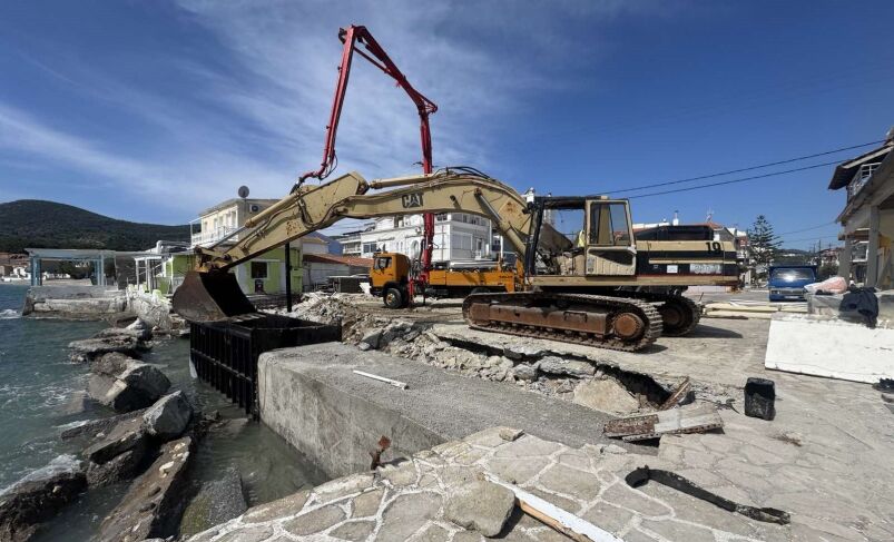 Δ.Αν.Σάμου: Προχωρούν οι εργασίες ανακαίνισης στον οικισμό του Ηραίου