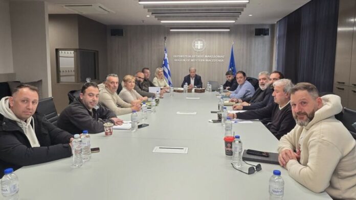 Συνάντηση Γ. Αμανατίδη με Δημάρχους Κοζάνης, Εορδαίας και Τοπικούς Προέδρους στη Δυτική Μακεδονία