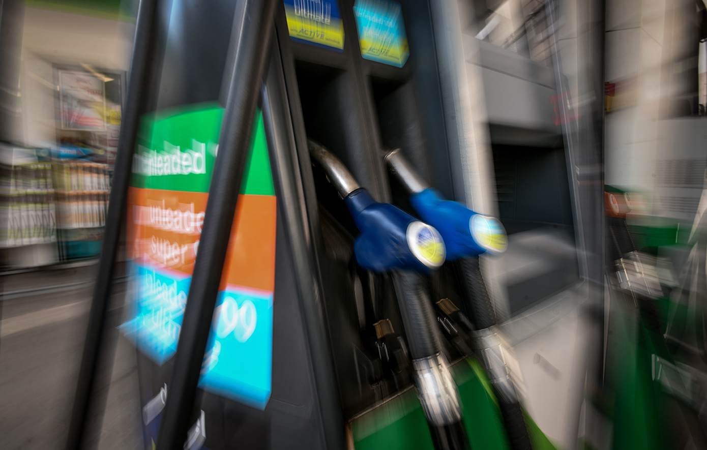 Fuel Pass: Ξεκινά σήμερα η πλατφόρμα – Ποιοι λαμβάνουν έως 60 ευρώ και πότε καταβάλλονται