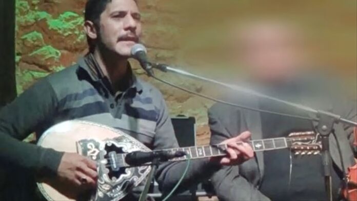 Αίνιγμα γύρω από την εξαφάνιση του μουσικού Άκη Αξιώτη – Συγκινητική παράκληση της μητέρας του