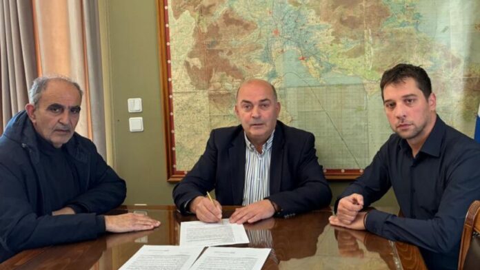 Π. Πελ: Υπογράφηκε η συμφωνία για τον φωτισμό της επαρχιακής οδού Πορτοχέλι-Κόστα