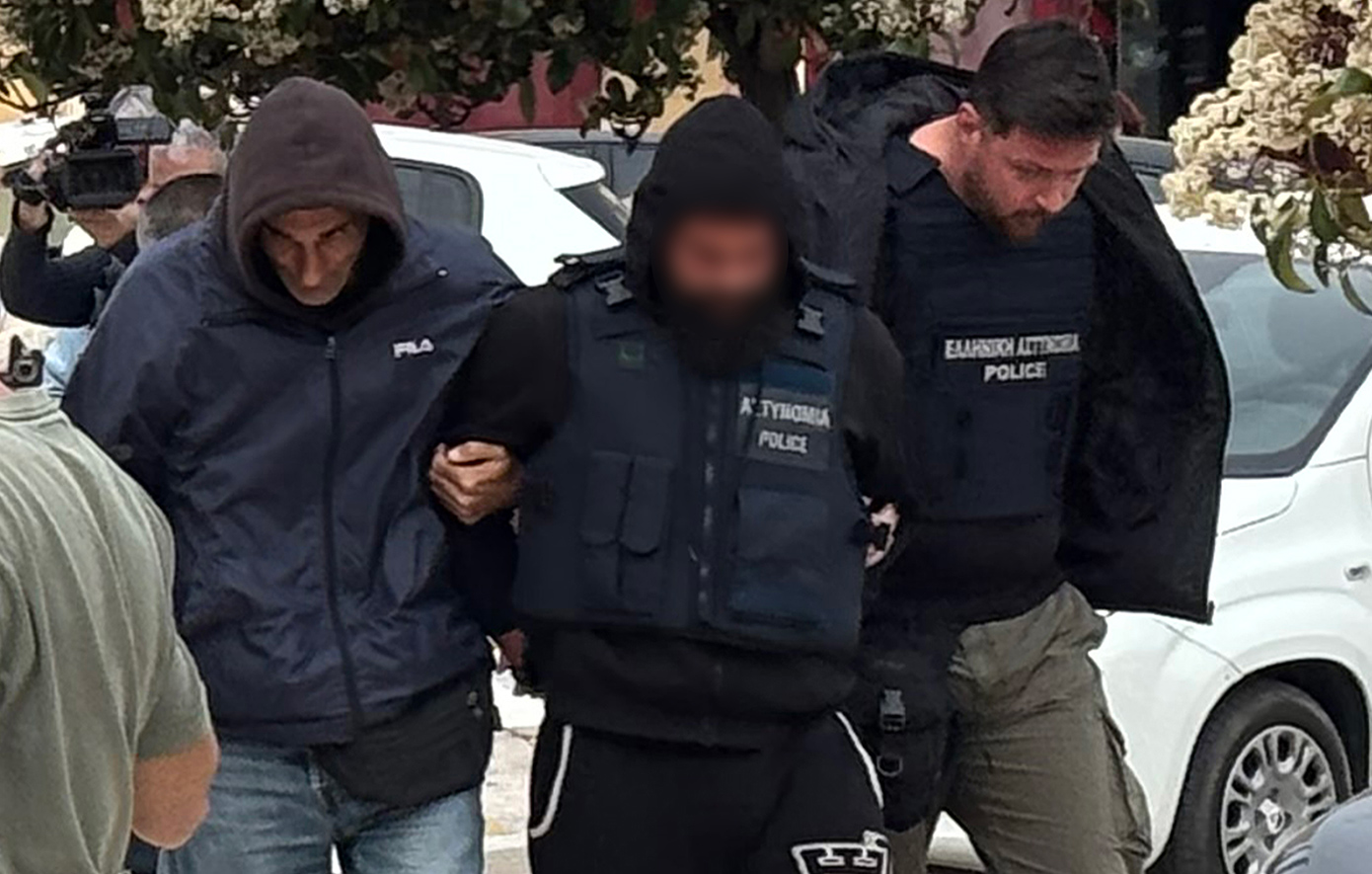 «Αγόρασα ναρκωτικά δύο φορές, πίστευα ότι η Μυρτώ είχε επιληπτική κρίση», δήλωσε στην απολογία του ο 26χρονος αρσιβαρίστας