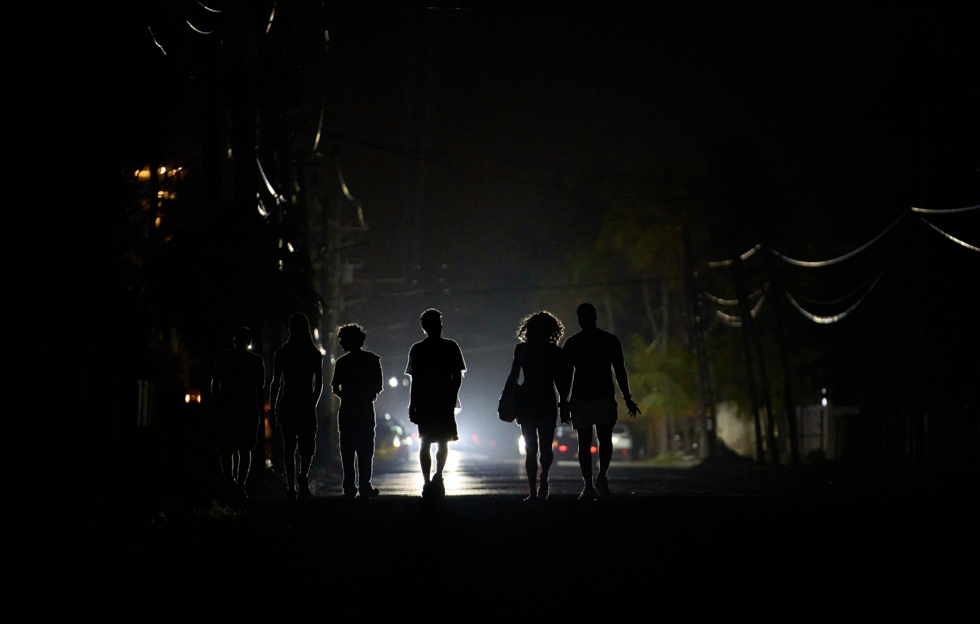 Η Κίνα αγκαλιάζει την Κούβα καθώς η χώρα βυθίζεται στην ενεργειακή κρίση