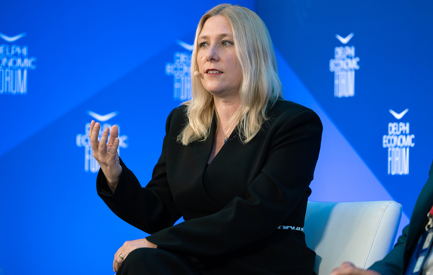 Janine Neuhaus: Η συνεργασία γενεών στις επιχειρήσεις ενισχύει τη δημιουργικότητα στην εργασία