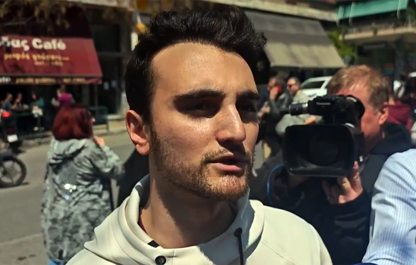 «Εισέβαλε με μπλε καπαρντίνα και άνοιξε πυρ τρεις φορές», αναφέρει δικηγόρος στη Λουκάρεως – «Το περιστατικό υπερβαίνει κάθε όριο ασφαλείας»