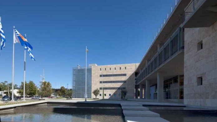 Απολογισμός Δήμου Θεσσαλονίκης: Ατυχήματα στην καθαριότητα, απαρχαιωμένα απορριμματοφόρα και τραμ