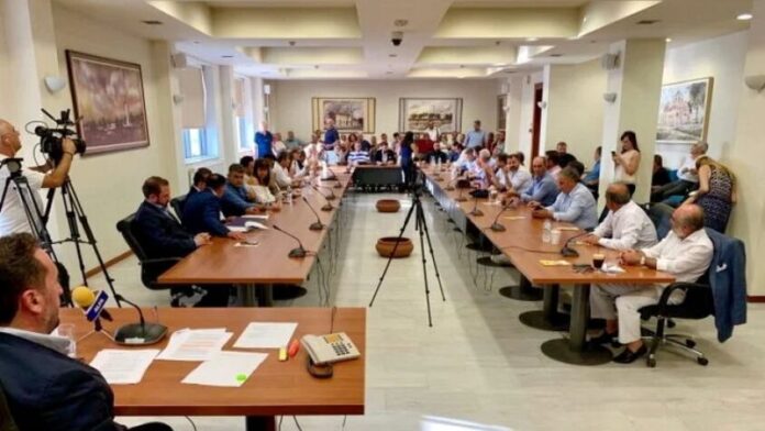 Ομόφωνη απόφαση Δ.Σ. Αλεξ/πολης κατά της παραχώρησης δημοτικής περιουσίας στο Ελληνικό Δημόσιο