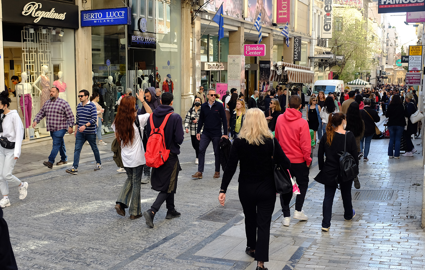 “Το πασχαλινό ωράριο των καταστημάτων – Πότε παραμένουν κλειστά τα εμπορικά”