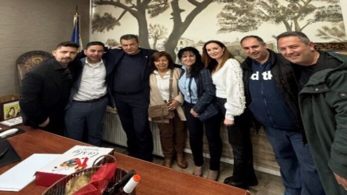 Σύσκεψη του Δημάρχου Φυλής με το ΔΣ του Συνδέσμου Αιγαιοπελαγίτικης Κουλτούρας