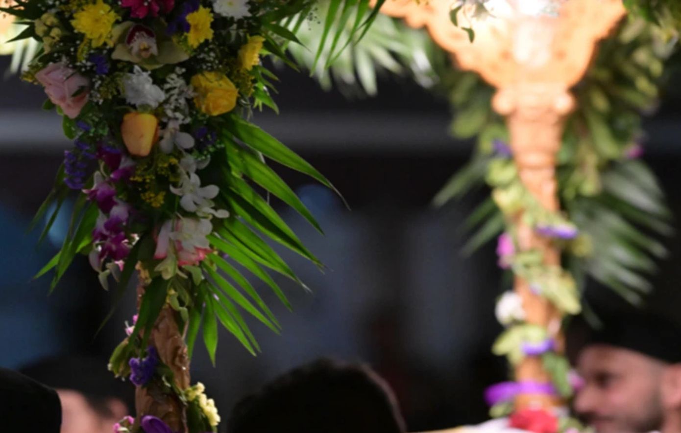 Σύναξη πέντε Επιταφίων απόψε στην πλατεία Αριστοτέλους